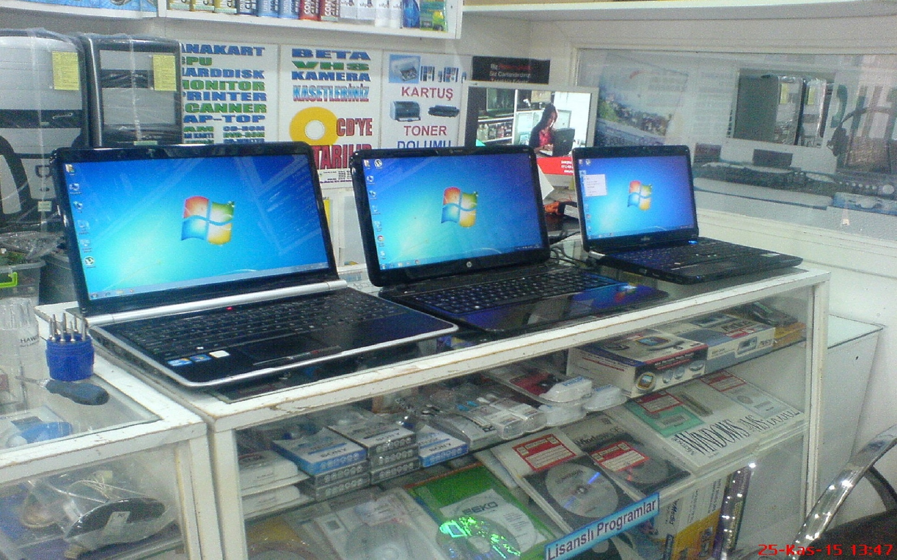 LAPTOP TAMİRİ 1991’ Lİ TSE-HYB’ Lİ MESUT BİLGİSAYAR' DA