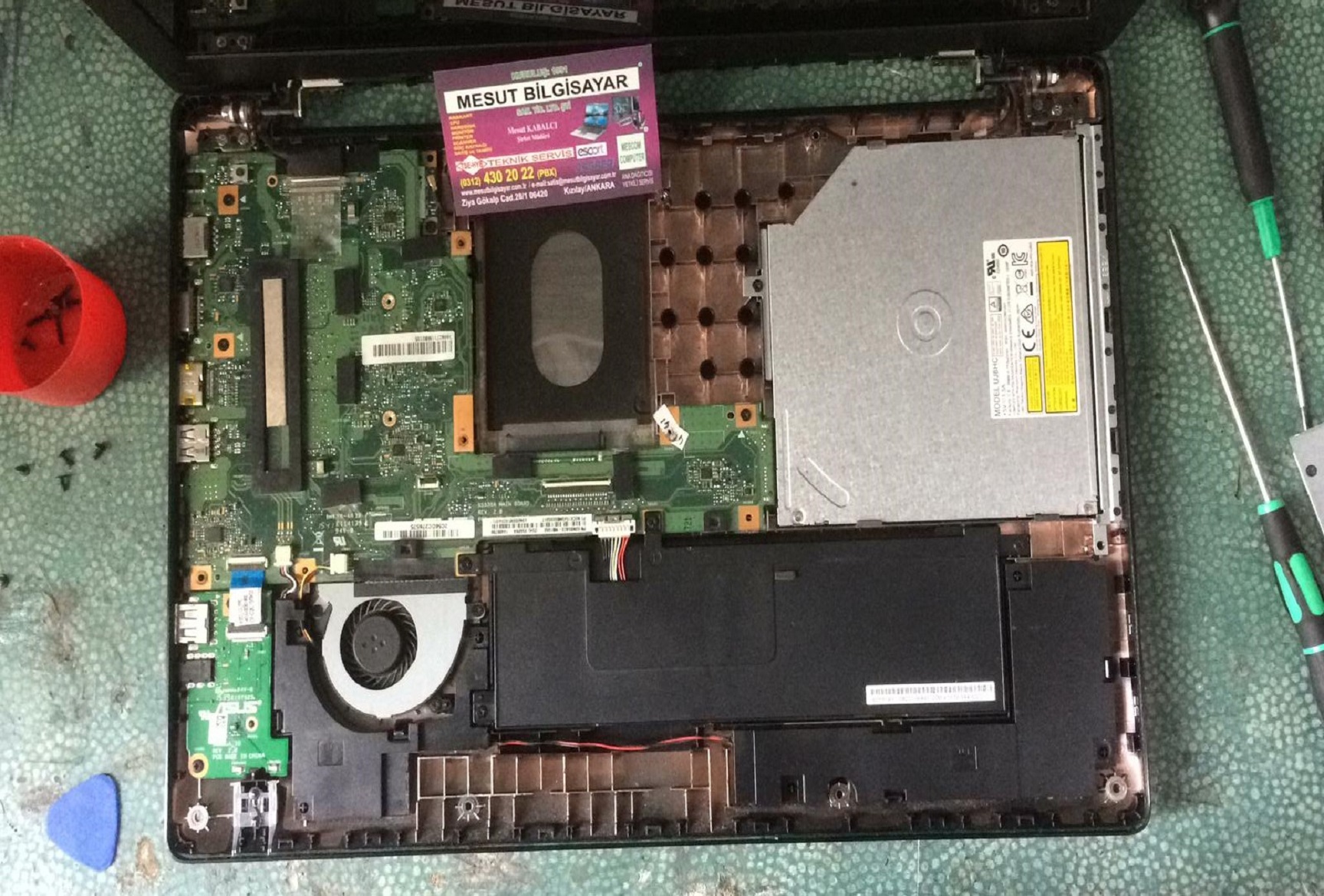LAPTOP TAMİRİ 1991’ Lİ TSE-HYB’ Lİ MESUT BİLGİSAYAR' DA